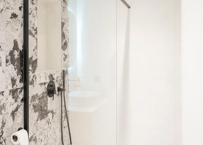 Noa - Modern And Stylish 1br Appartement